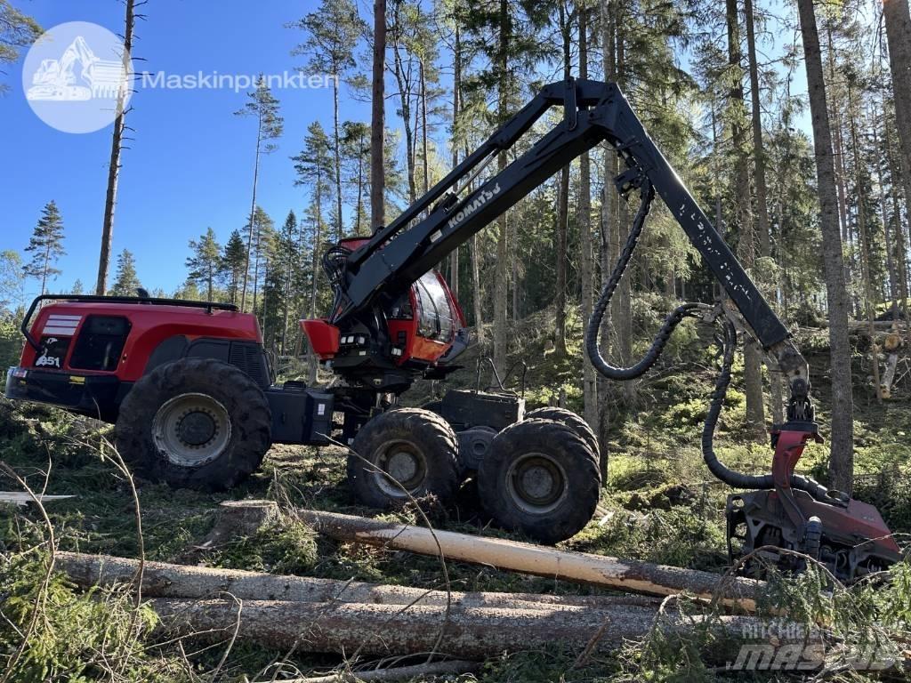 Komatsu 951 حصادات