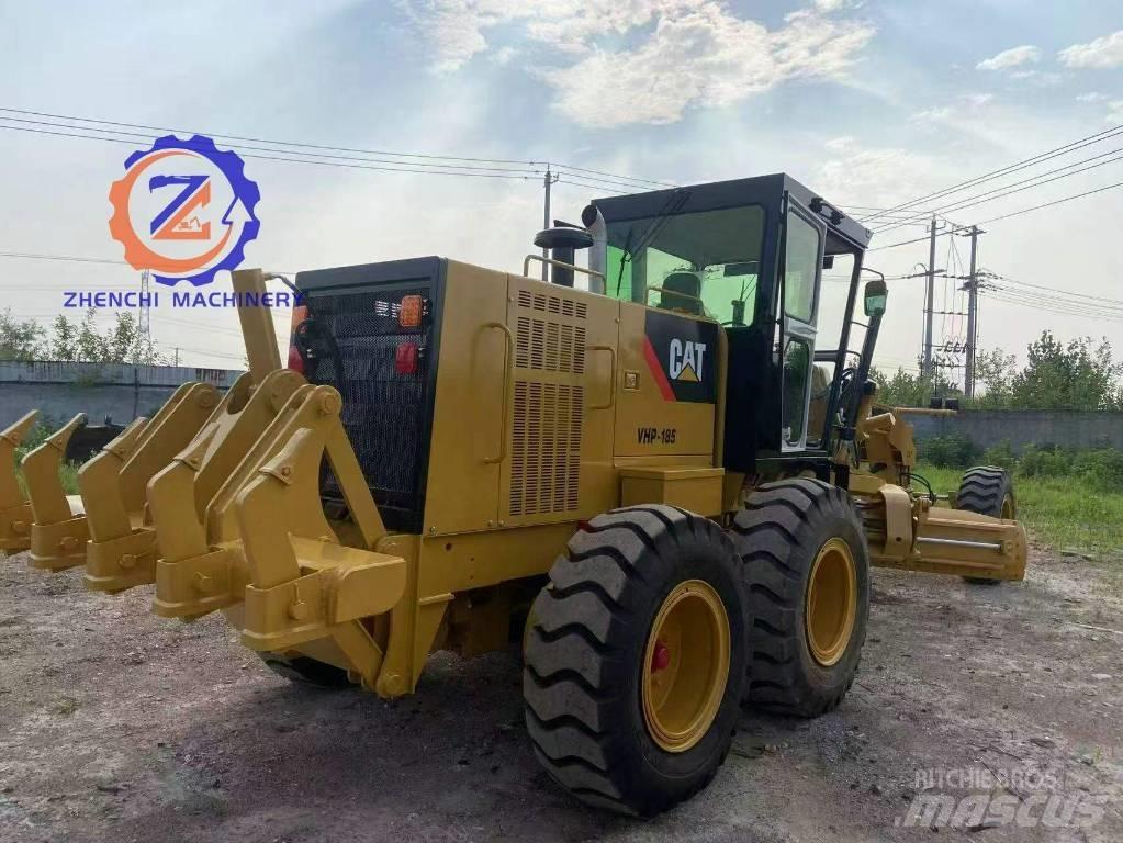 CAT 140 H معدات تمهيد الطرق