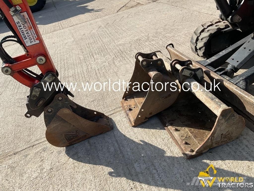 Kubota U 27-4 حفارات صغيرة أقل من 7 طن (حفارات صغيرة)