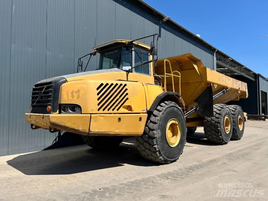 Volvo A40D ساحبات مفصلية
