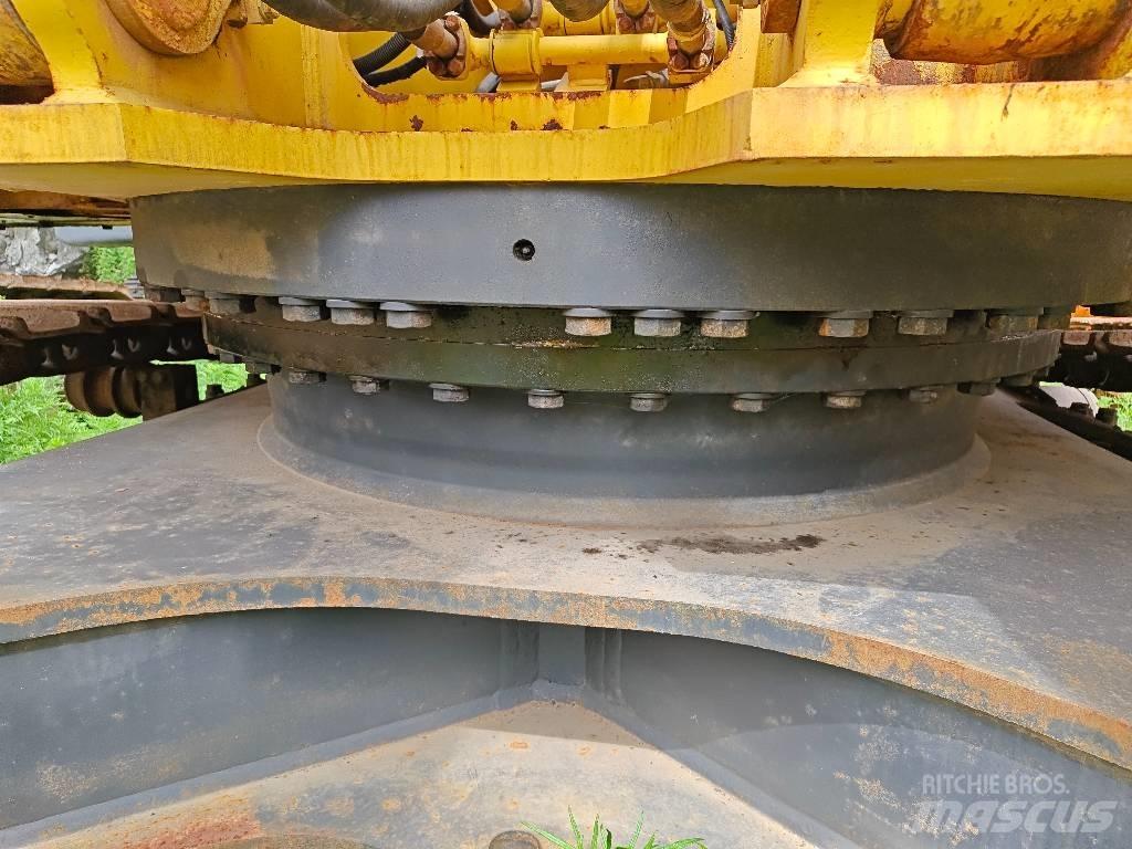 Komatsu PC 400-8 حفارات زحافة