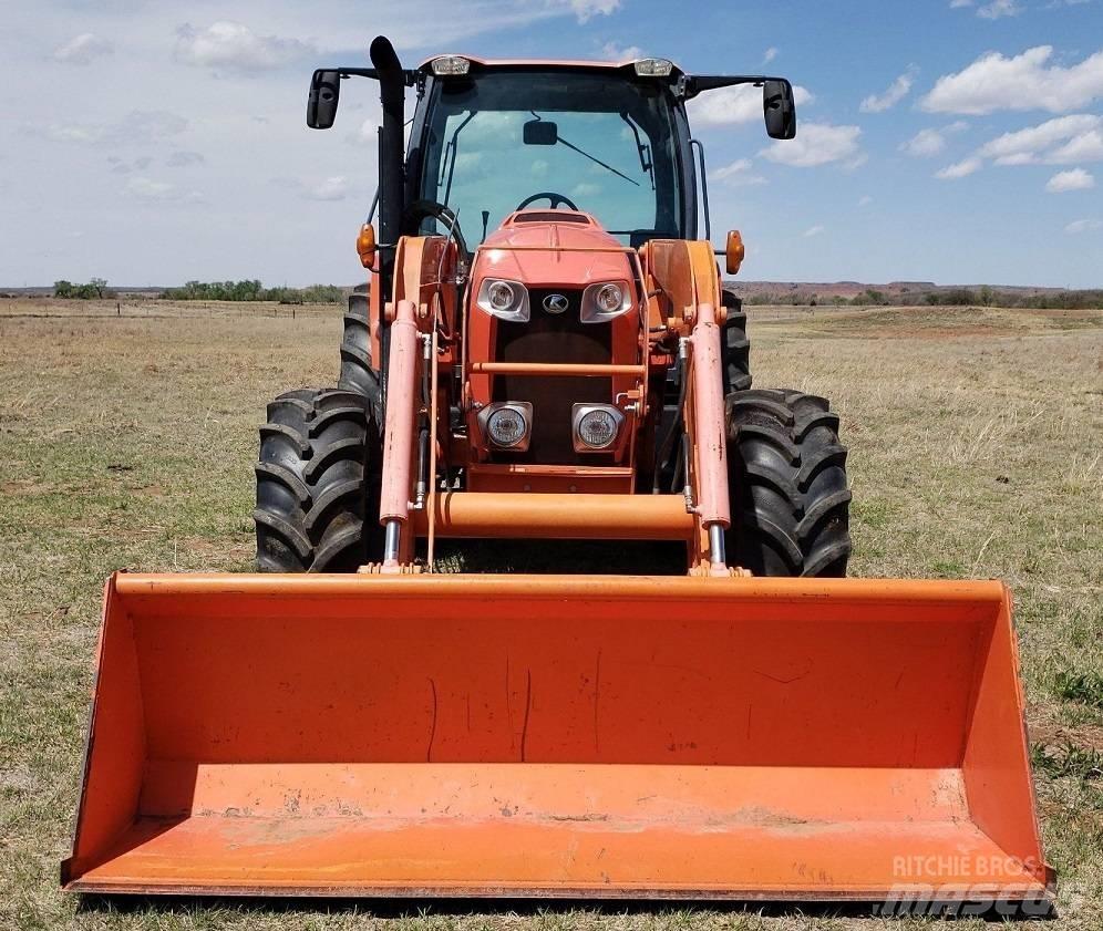 Kubota M 135 GX الجرارات