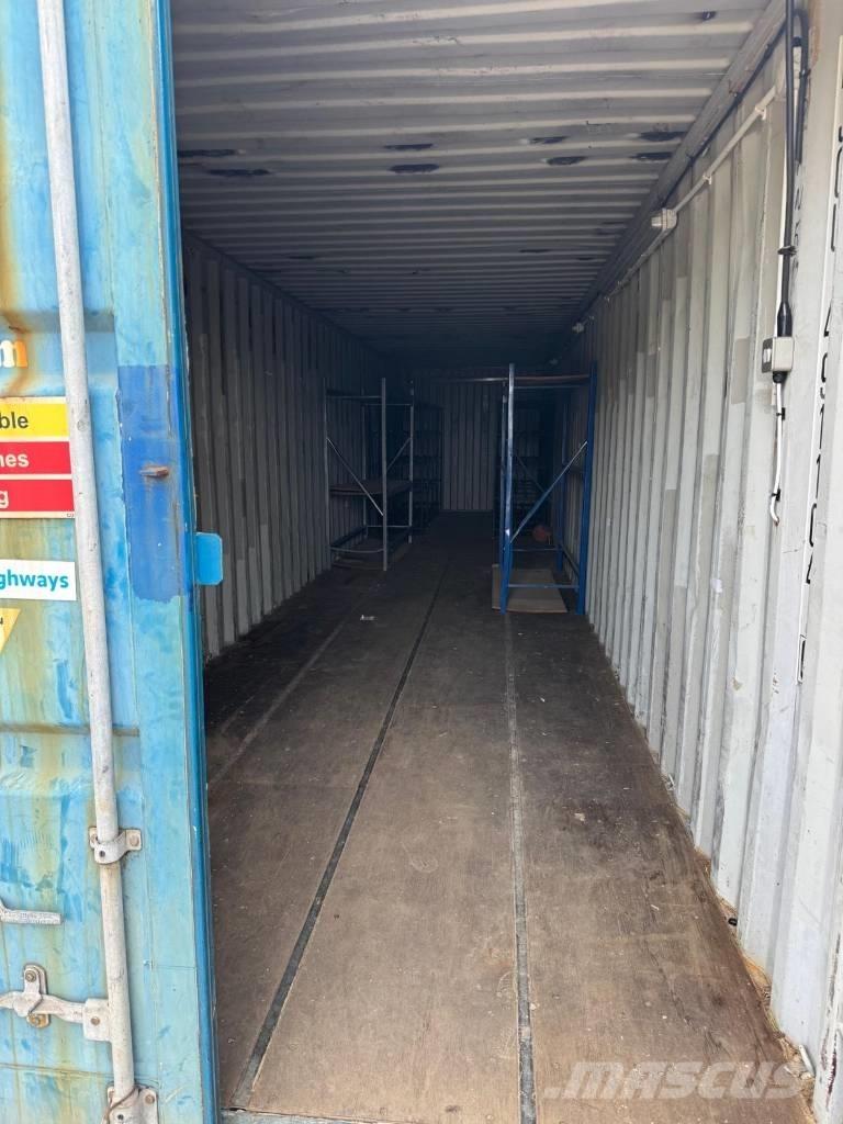 CONTAINER 40FT حاويات تخزين