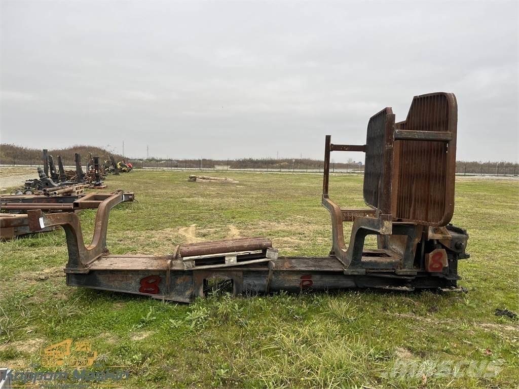 John Deere 1210E مكونات أخرى