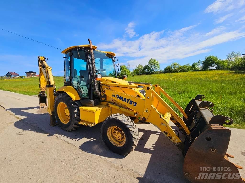 Komatsu WB 93 R لوادر ذات جرافات عكسية