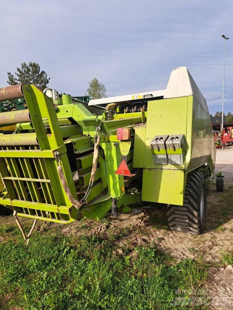 CLAAS 2100RC محزمات مربعة