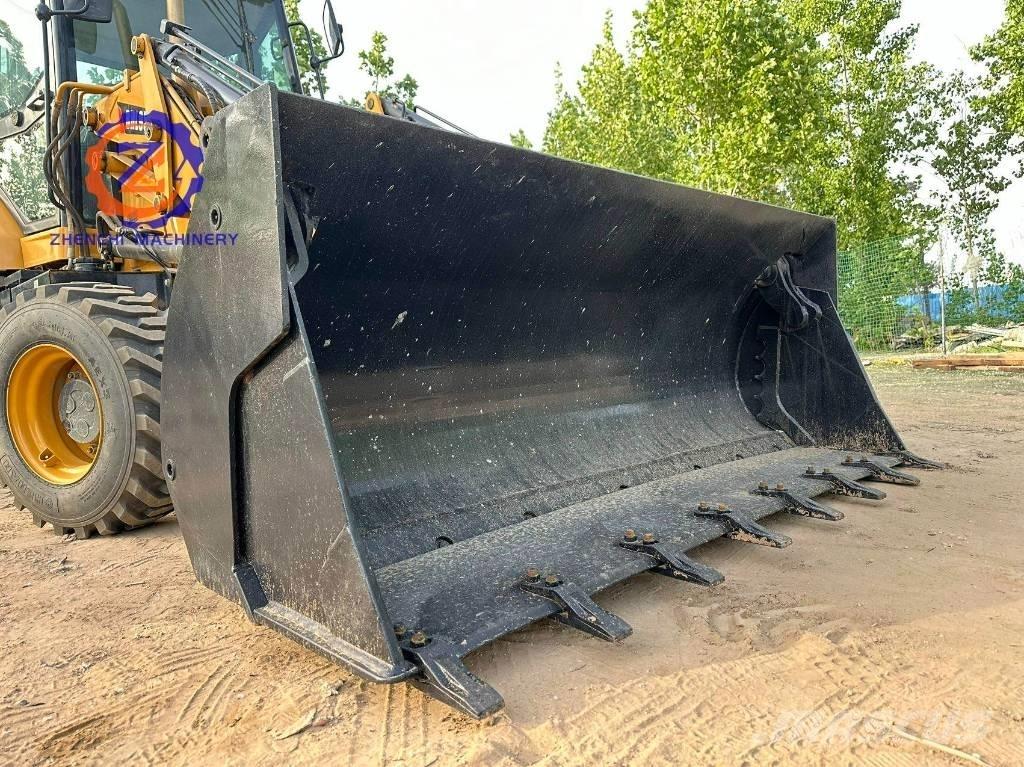 Sany BHL 95 لوادر ذات جرافات عكسية