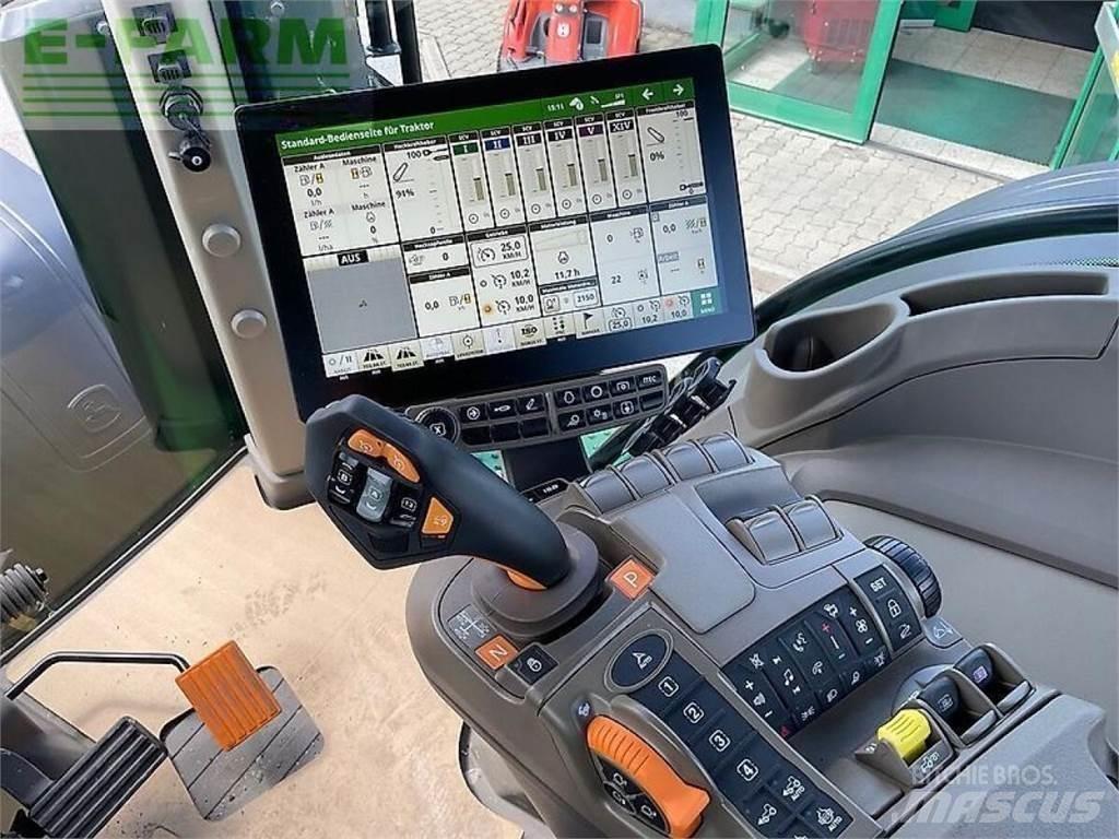 John Deere 8r340 الجرارات