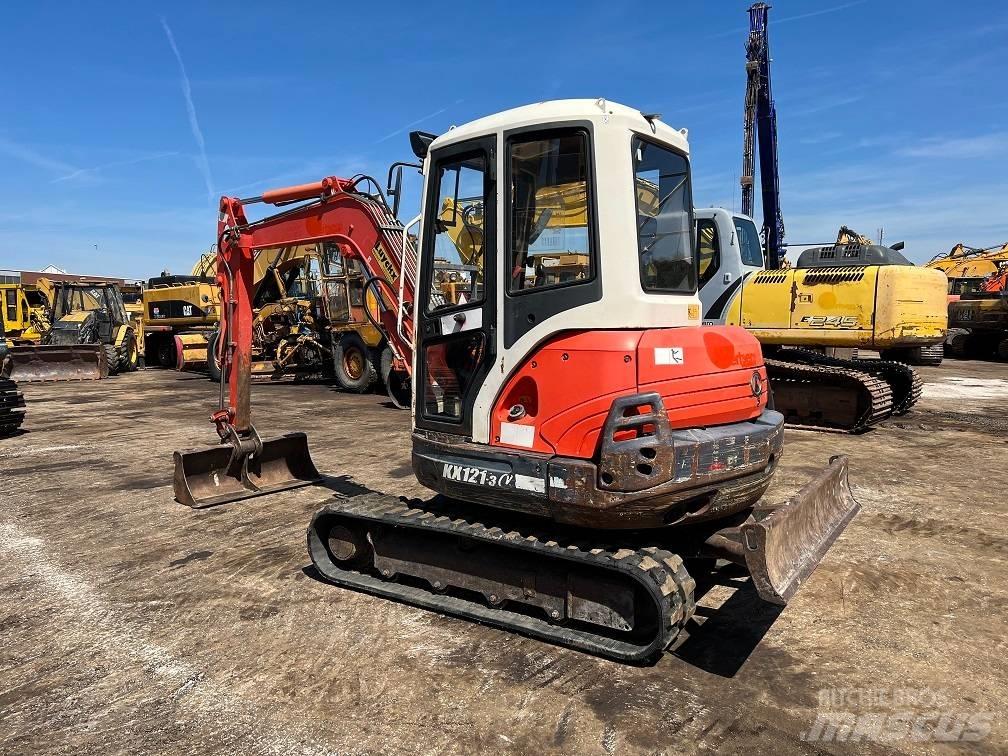 Kubota KX 121-3 حفارات صغيرة أقل من 7 طن (حفارات صغيرة)