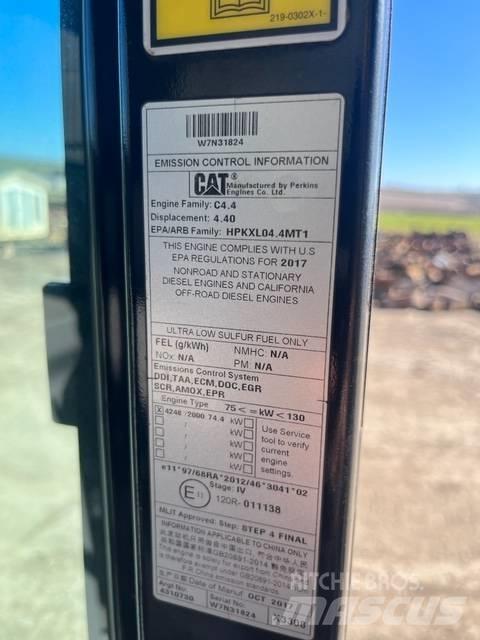 CAT 313 F حفارات زحافة