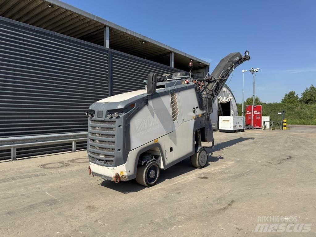 Wirtgen W 50 RI ماكينات الكشط البارد للأسفلت