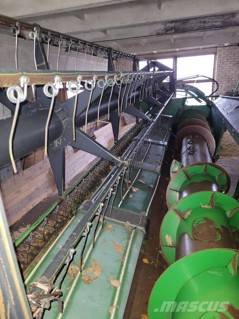 John Deere T 560 حصادات