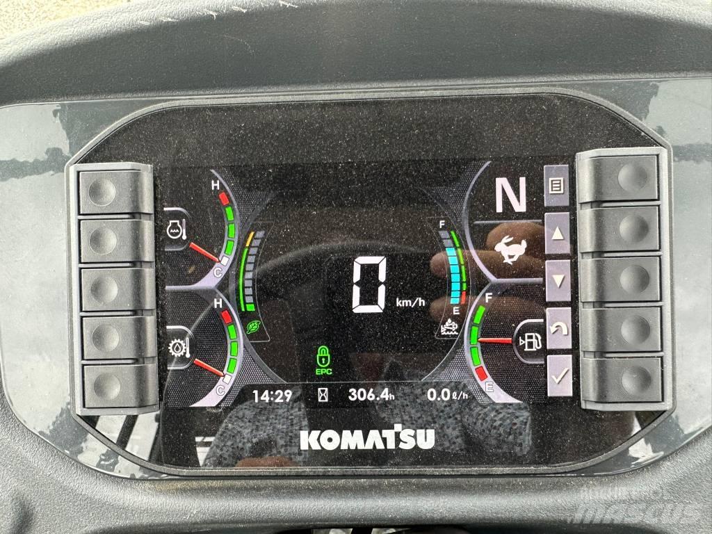 Komatsu WA 100 لوادر بعجل