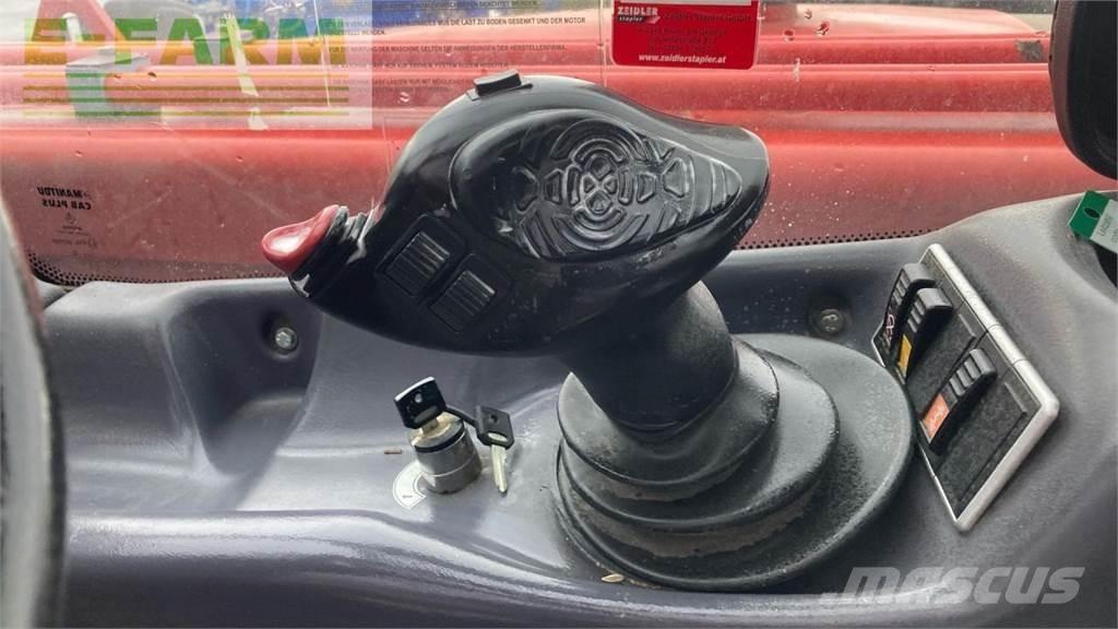 Manitou MHT860L معدات مناولة لأغراض الزراعة