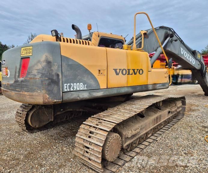 Volvo EC 290 B LC حفارات زحافة