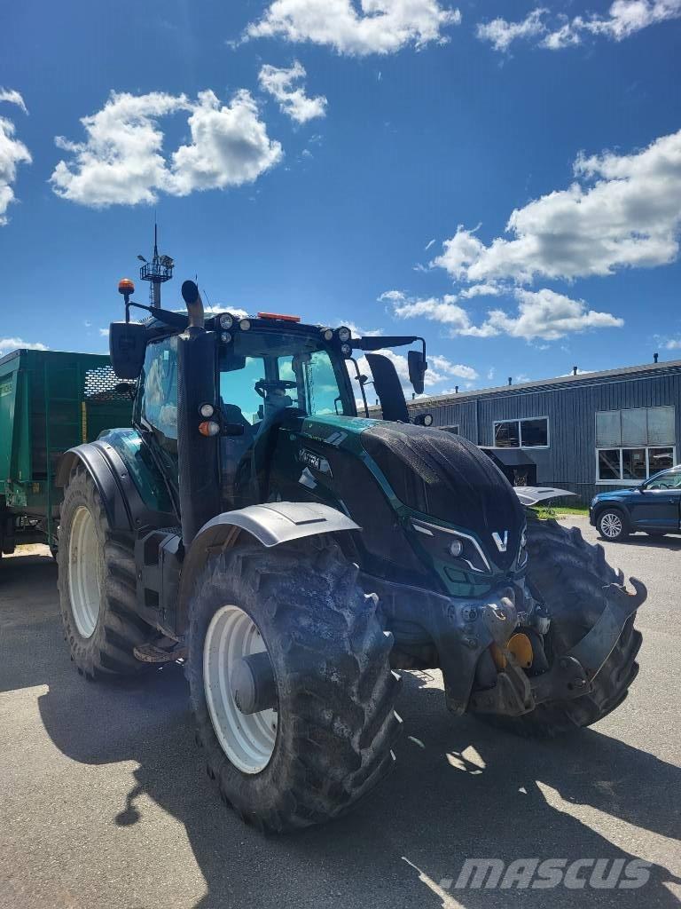 Valtra T 234 Direct الجرارات
