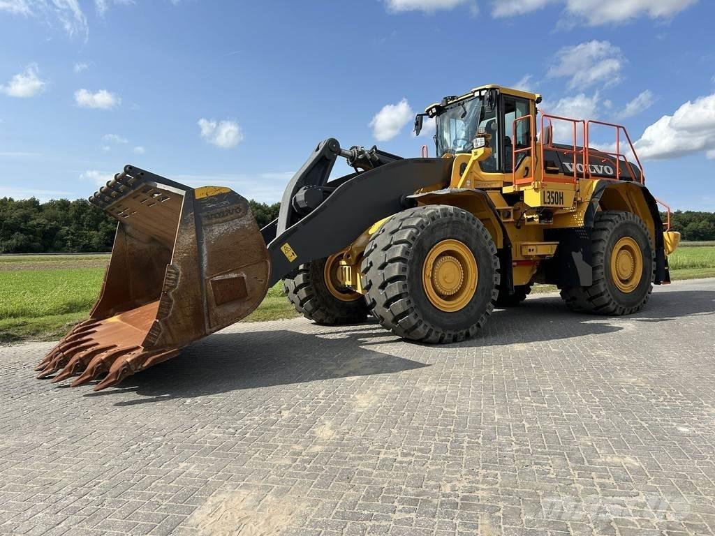 Volvo L350H لوادر بعجل