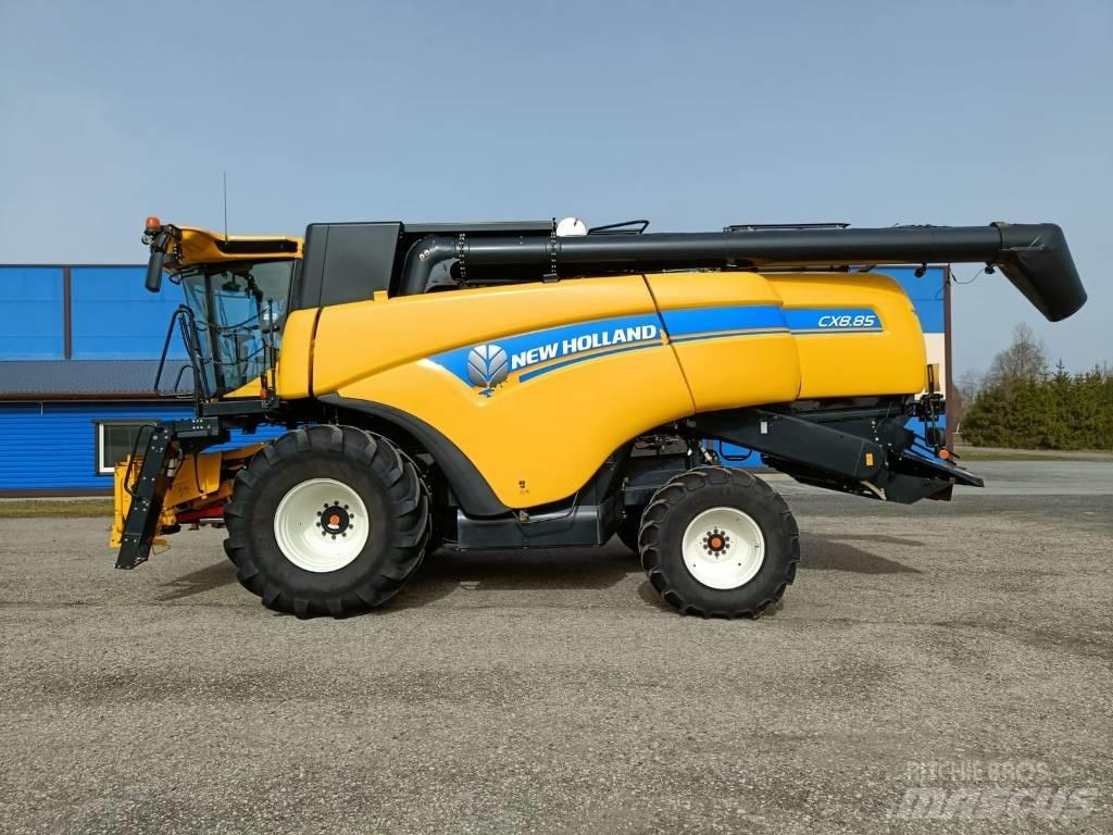 New Holland CX 8.85 حصادات