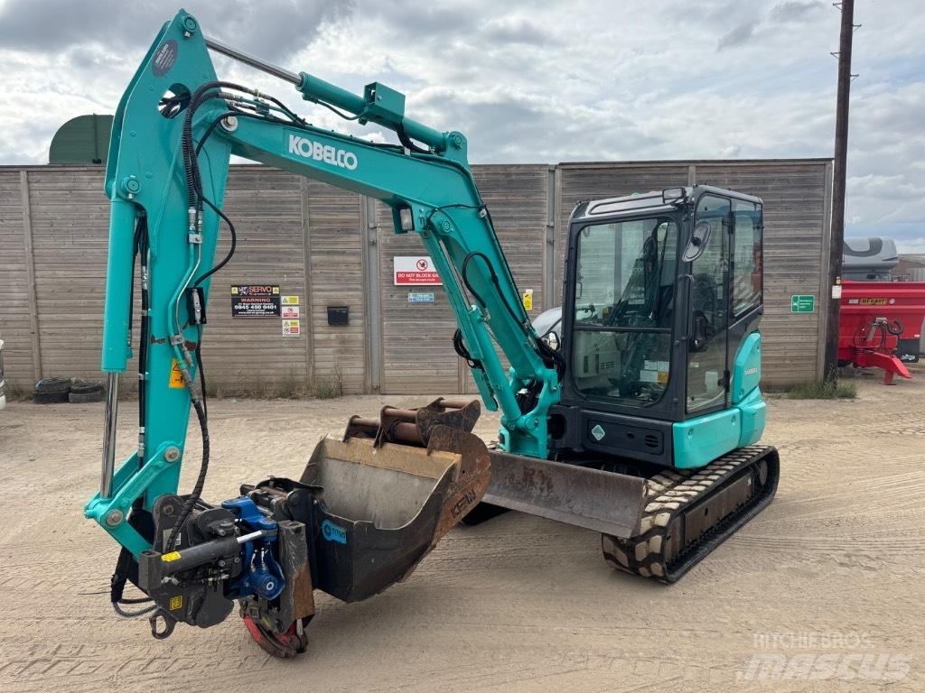 Kobelco SK45SRX-6E حفارات صغيرة أقل من 7 طن (حفارات صغيرة)