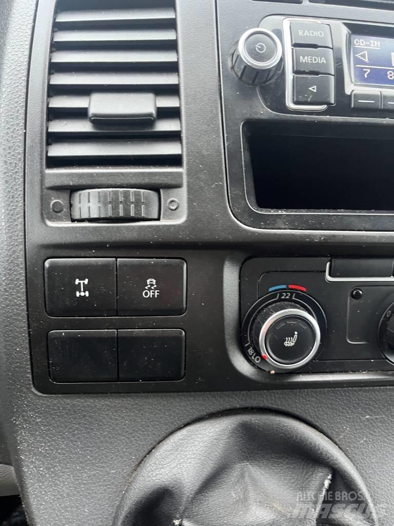 Volkswagen T5 شاحنات ذات هيكل صندوقي