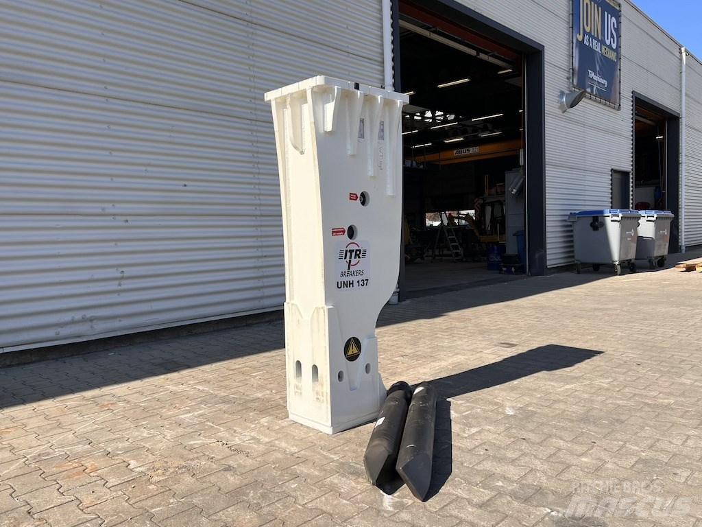 Hammer ITR UNH137 مطارق / كسارات