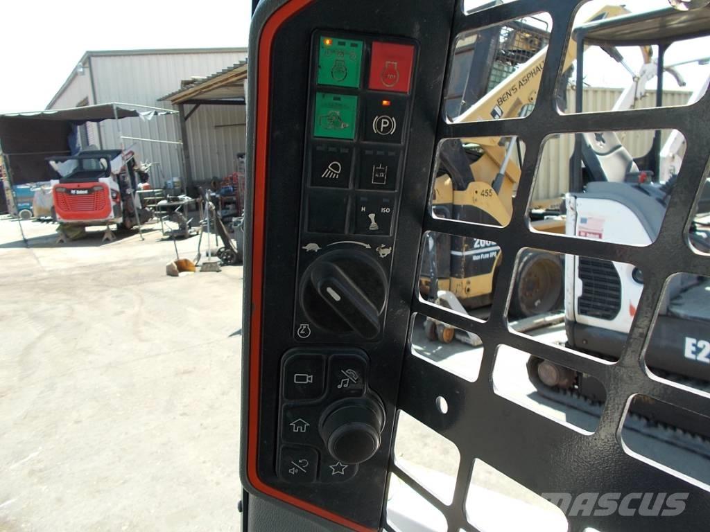 Bobcat S76 لوادر انزلاقية التوجيه