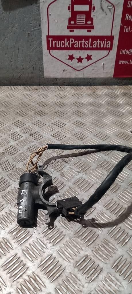 MAN TGA   81464336004 كابينة والداخلية