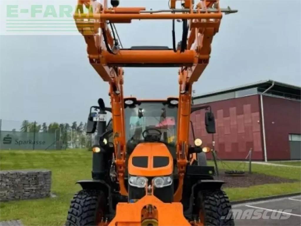John Deere 6120m الجرارات
