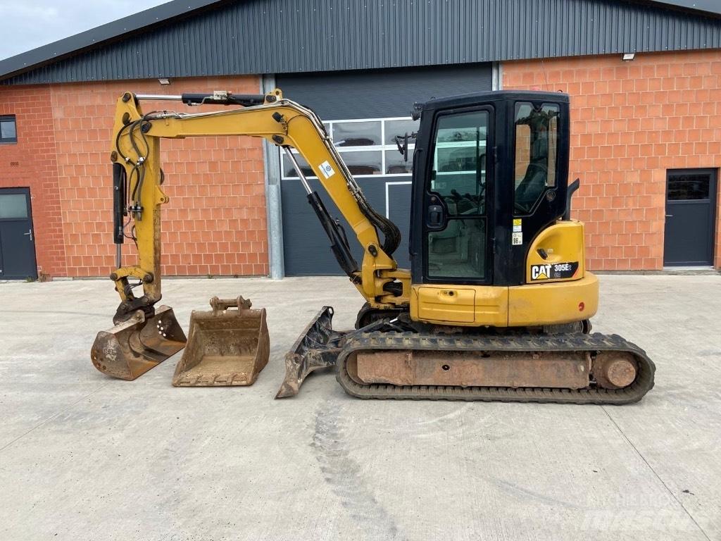 CAT 305 E2 حفارات صغيرة أقل من 7 طن (حفارات صغيرة)