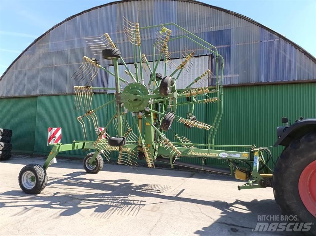 Krone Swadro 800 معدات حصد