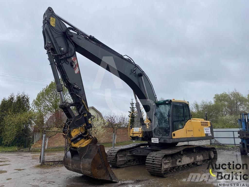 Volvo EC 290 C L حفارات زحافة