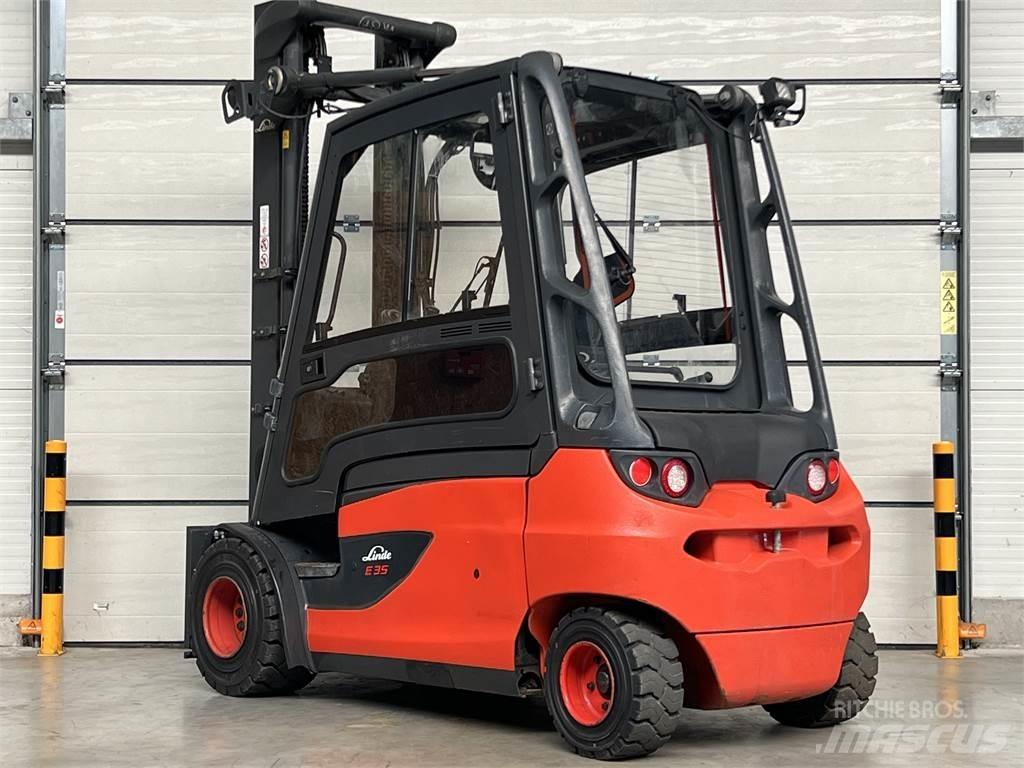 Linde E35L-01 شاحنات ذات رافعات شوكية تعمل بالكهرباء