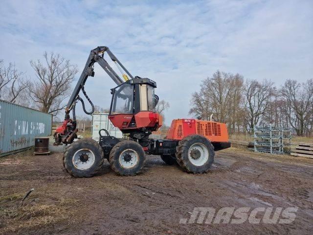 Valmet 911.3 حصادات