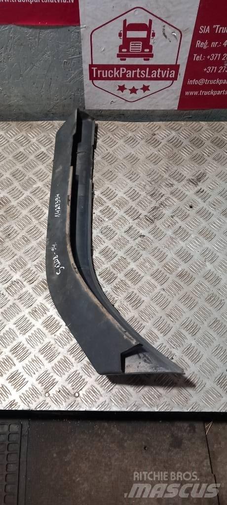 Scania 94 D.   1429394 كابينة والداخلية