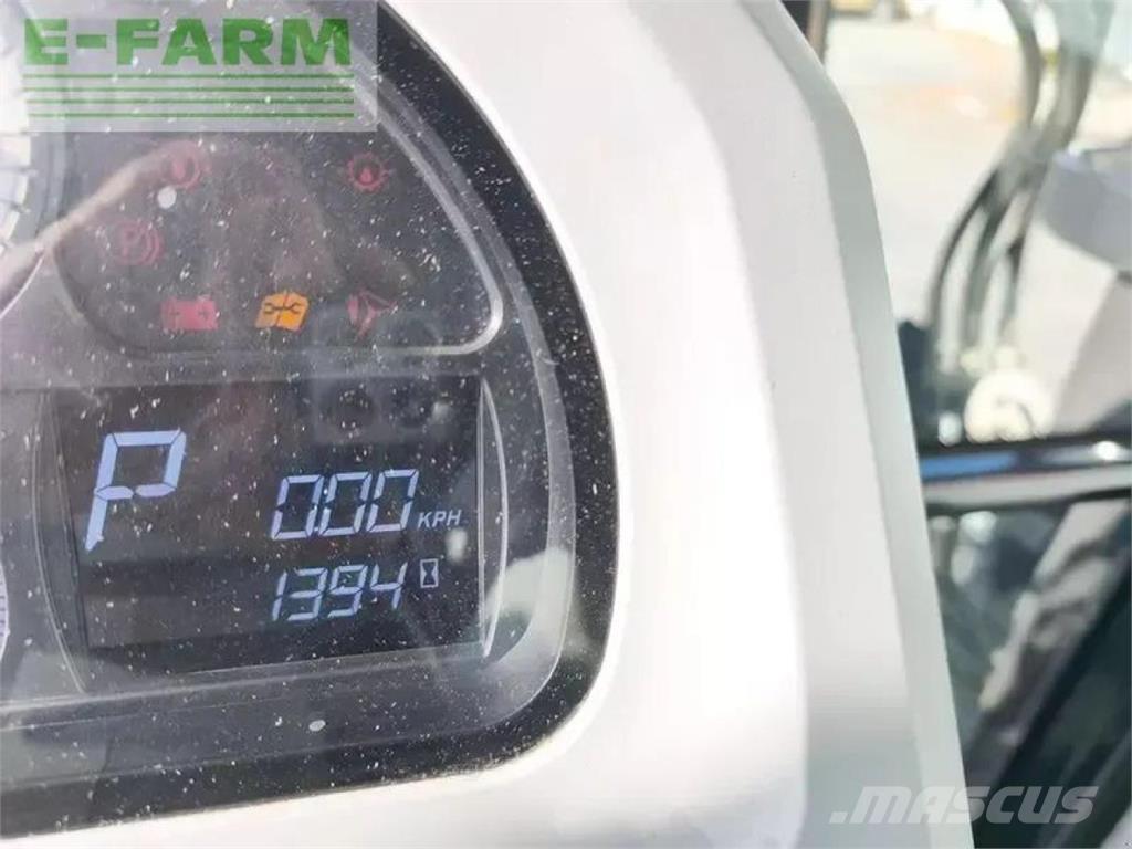 Valtra a 115 الجرارات