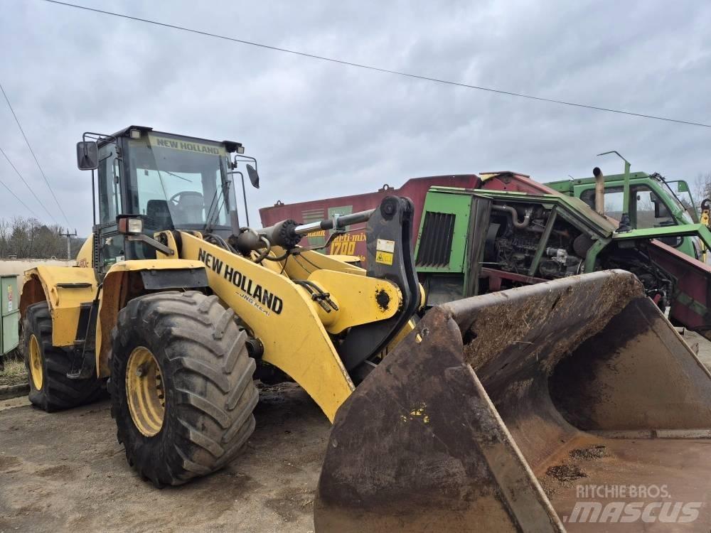 New Holland W 190 C لوادر متعددة الأغراض