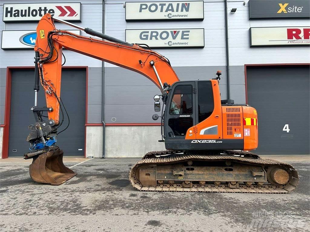 Doosan DX235LCR-5 حفارات زحافة