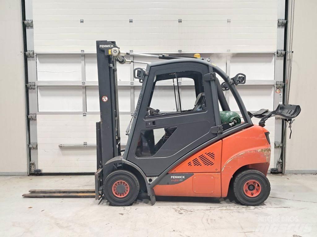 Linde H25T-02 شاحنات LPG