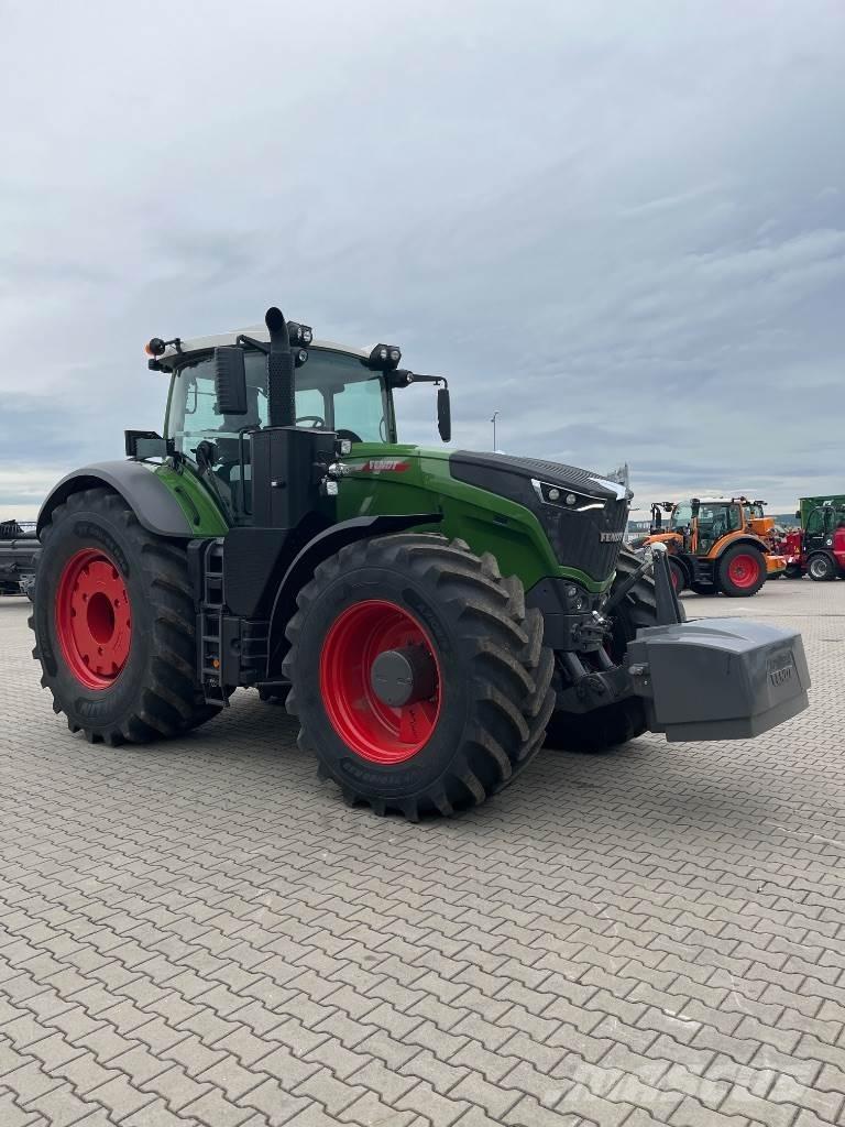 Fendt 1050 الجرارات