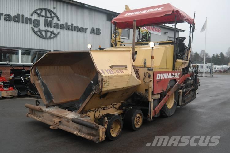 Dynapack F121 4WD معدات السفلتة