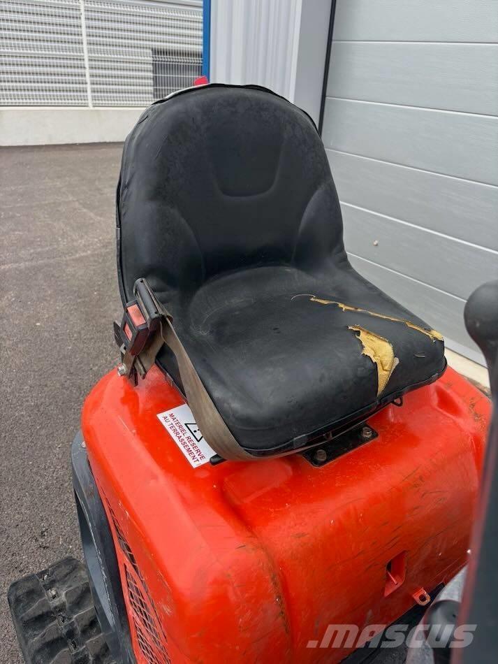 Kubota U 10-3 حفارات صغيرة أقل من 7 طن (حفارات صغيرة)