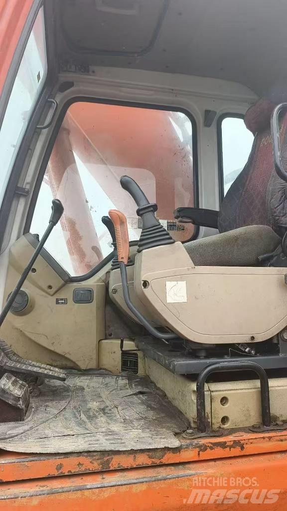 Doosan DH 225 LC-7 حفارات زحافة