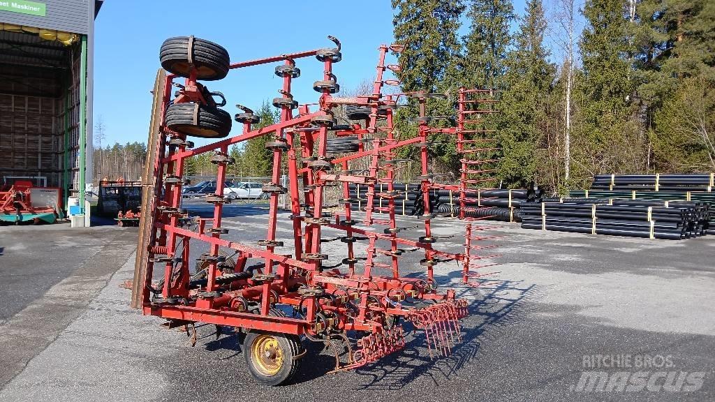 Väderstad NZ كاسحات