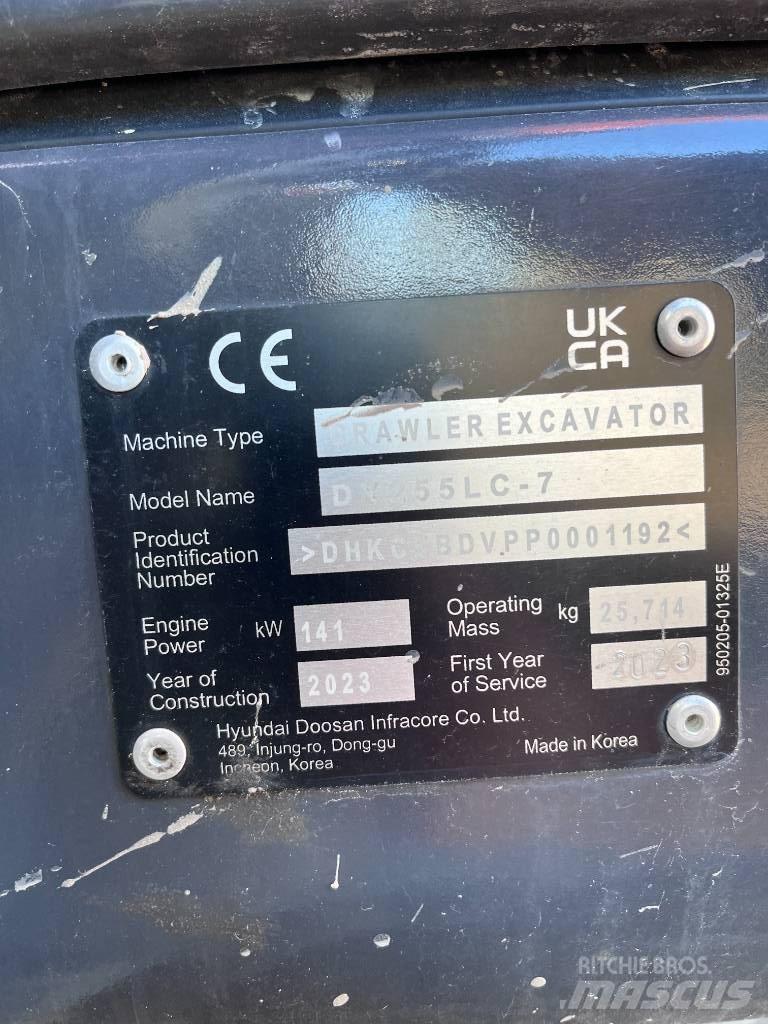 Doosan DX255 LC-7 حفارات زحافة