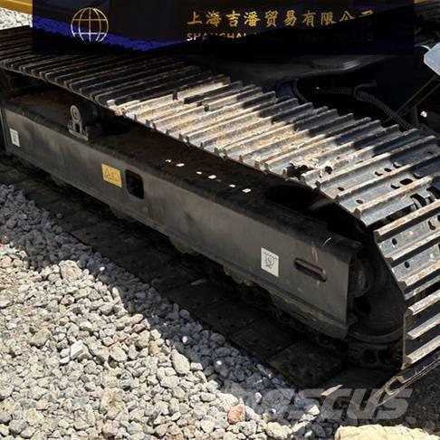 Komatsu PC 70 حفارات زحافة