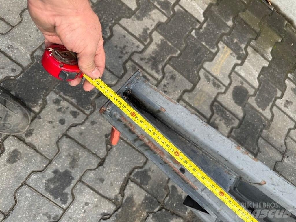 Bobcat Bud 4483 مكونات أخرى