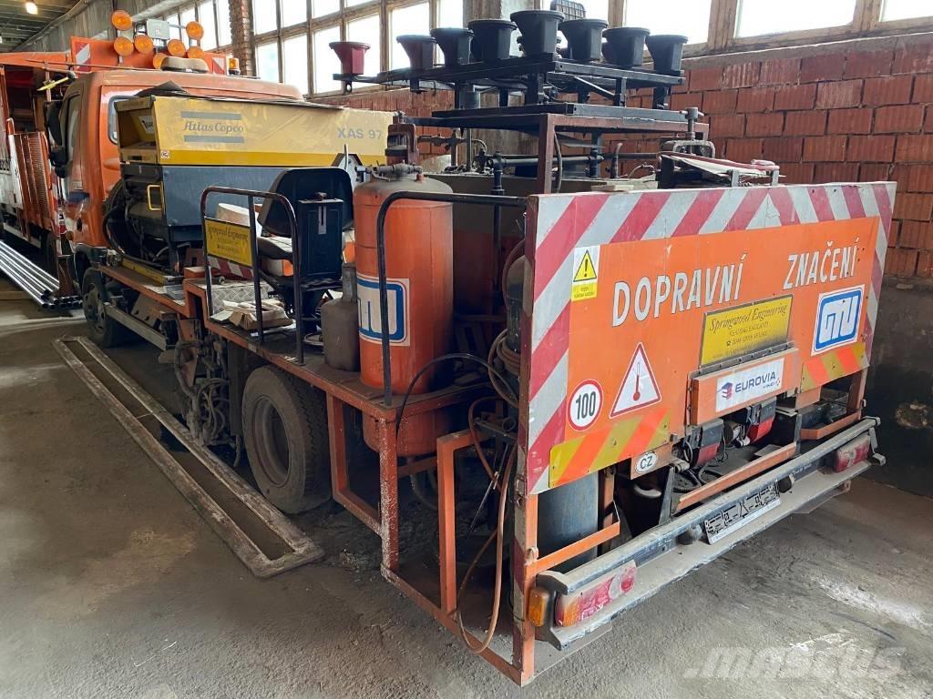 Avia D 90 L شاحنات أخرى