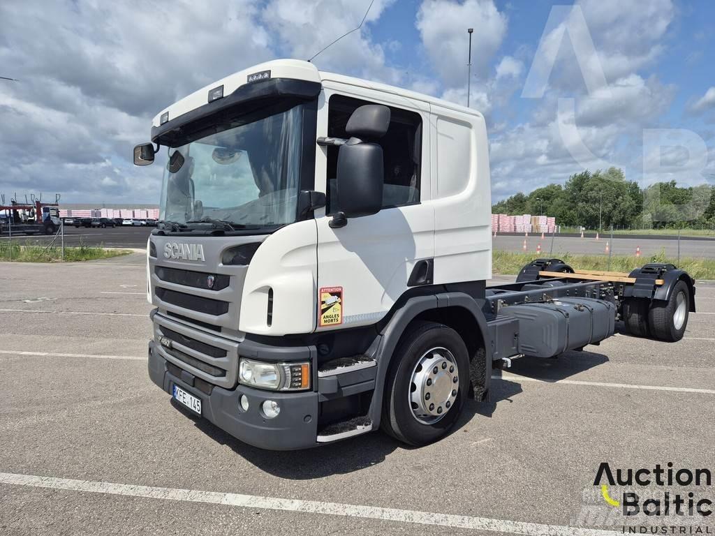 Scania P 450 شاحنات بمقصورة وهيكل