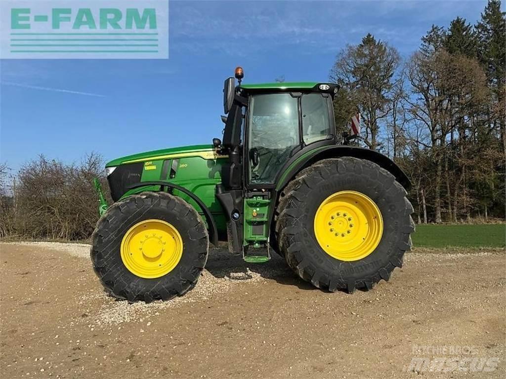 John Deere 6r 250 الجرارات