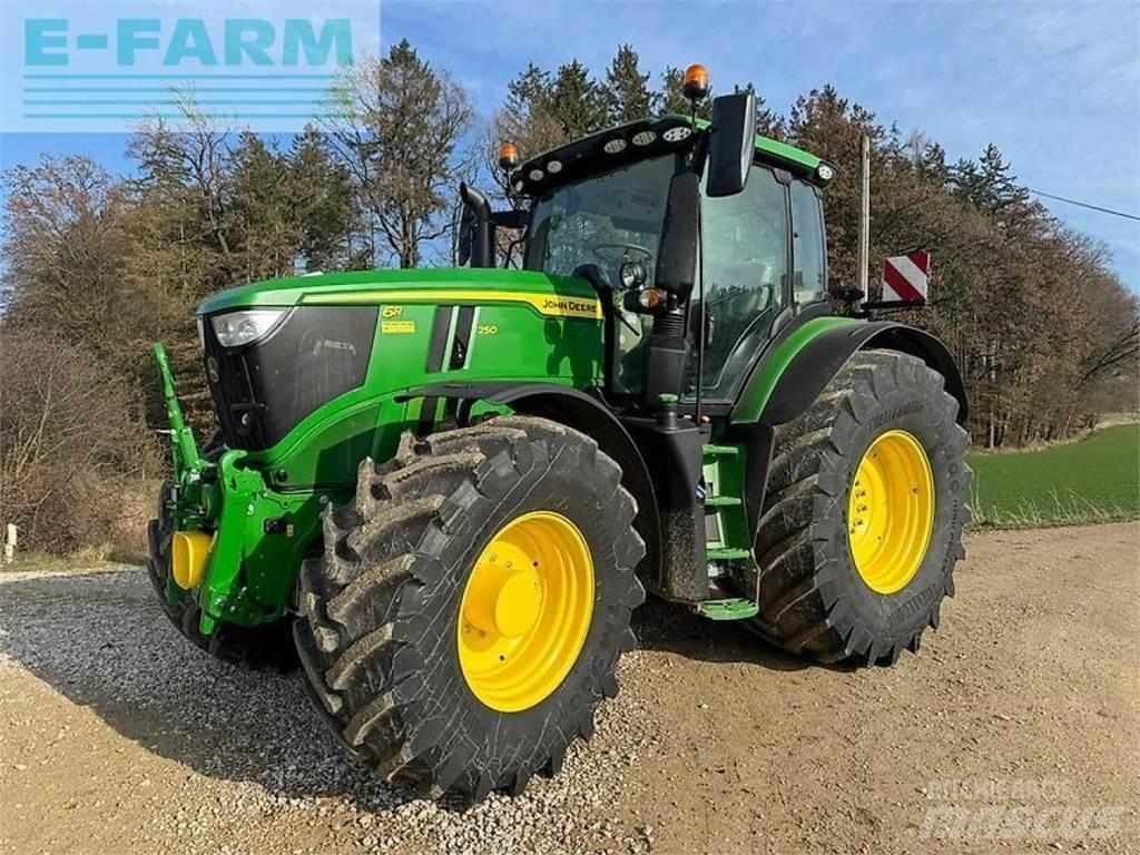John Deere 6r 250 الجرارات